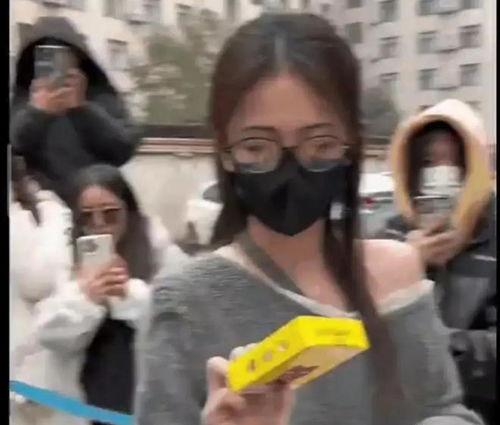 娱乐八卦爆料吃瓜文档,吃瓜群众必备的八卦秘籍  第3张 娱乐八卦爆料吃瓜文档,吃瓜群众必备的八卦秘籍  第3张
