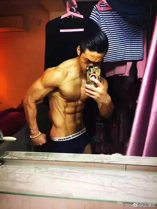 吃瓜爆料腹肌男视频,吃瓜群众热议健身达人风采  第3张 吃瓜爆料腹肌男视频,吃瓜群众热议健身达人风采  第3张